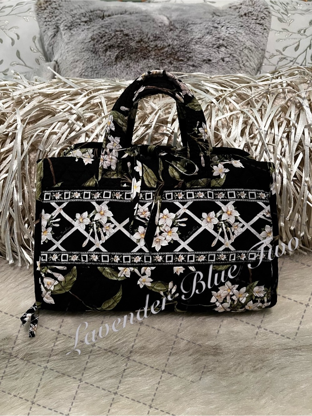 Vintage VERA BRADLEY Jasmine 2003 Trifold Travel USA Hanging Toiletries Bag Y2K